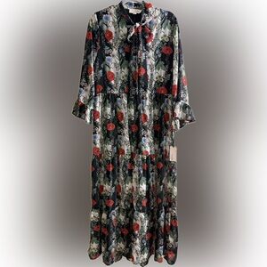 NWT • No Frills • Tiered Maxi Dress• Floral Print • Size Large
